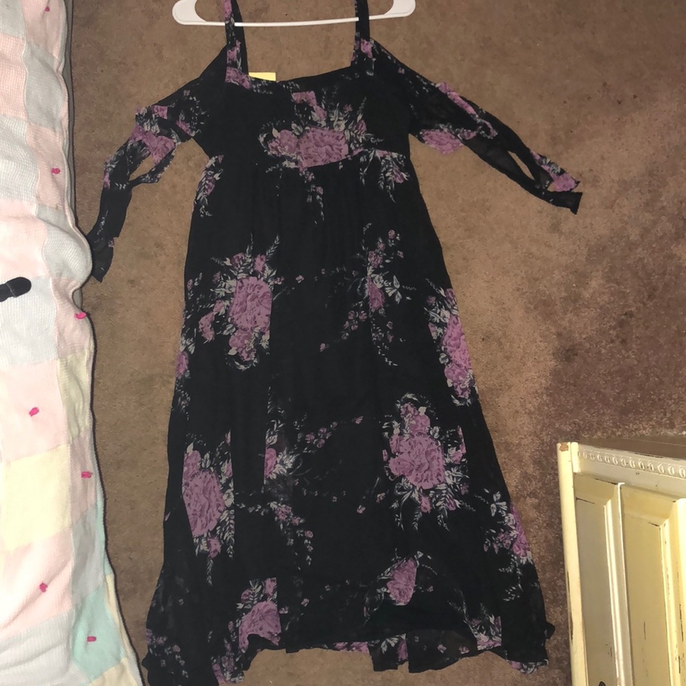 Maxi Summer/Spring Dress - Picture 3 of 3